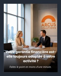 Deux professionnels en rendez-vous dans un bureau — votre garantie financière est-elle toujours adaptée à votre activité ?